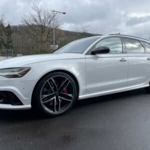 AUDI RS6 AVANT