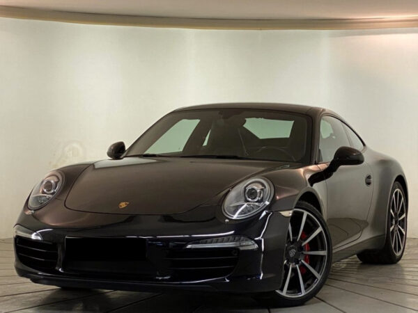 PORSCHE 911 CARRERA COUPE