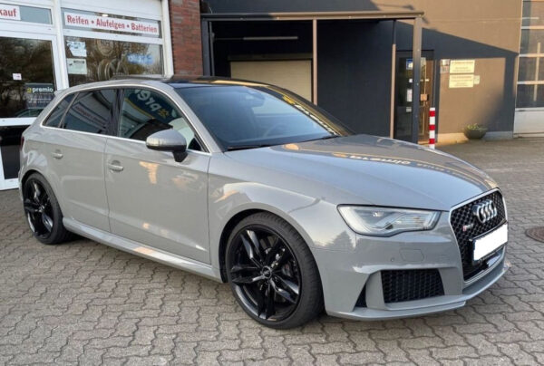 AUDI RS3 SPORTBACK