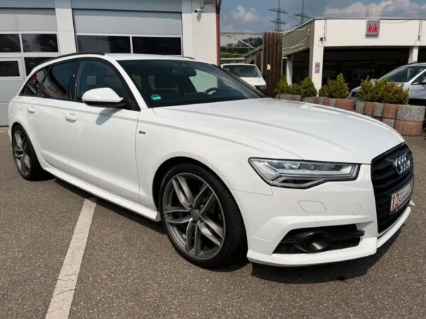 AUDI A6 AVANT