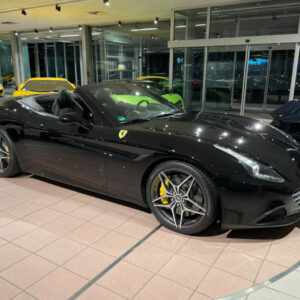 FERRARI CALIFORNIA T