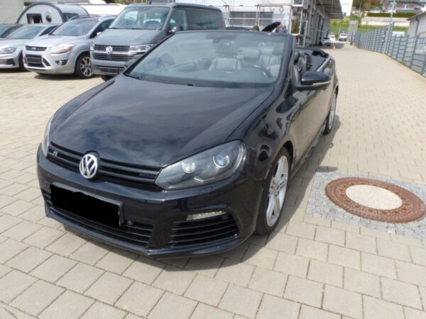 VOLKSWAGEN GOLF CABRIOLET