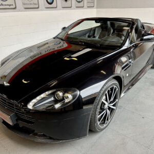 ASTON MARTIN VANTAGE