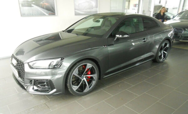 AUDI RS5