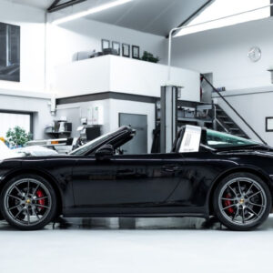 PORSCHE 911 TARGA