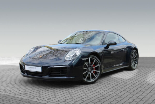 PORSCHE 911 CARRERA COUPE
