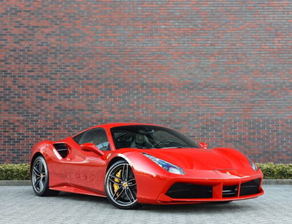 FERRARI 488 GTB