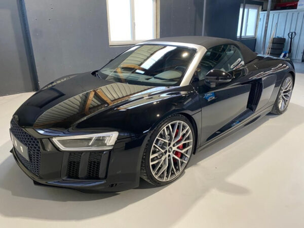 AUDI R8 SPYDER