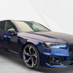 AUDI RS4 AVANT