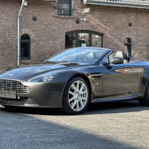 ASTON MARTIN VANTAGE
