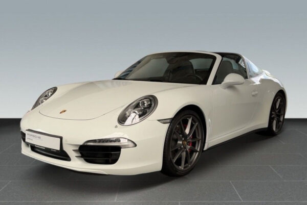 PORSCHE 911 TARGA