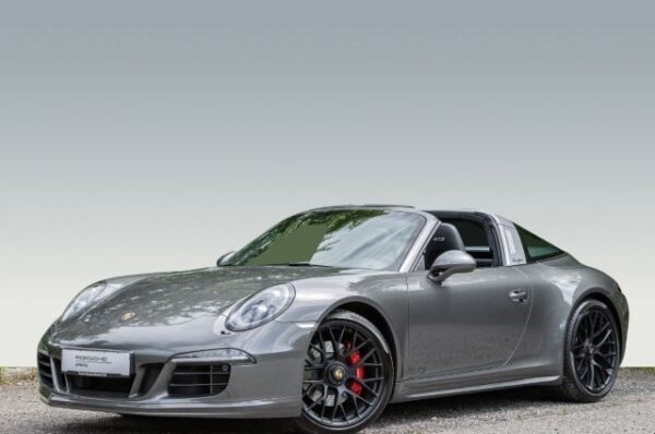 PORSCHE 911 TARGA