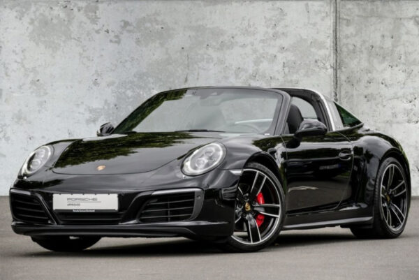 PORSCHE 911 TARGA