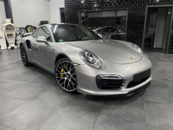 PORSCHE 911 TURBO COUPE