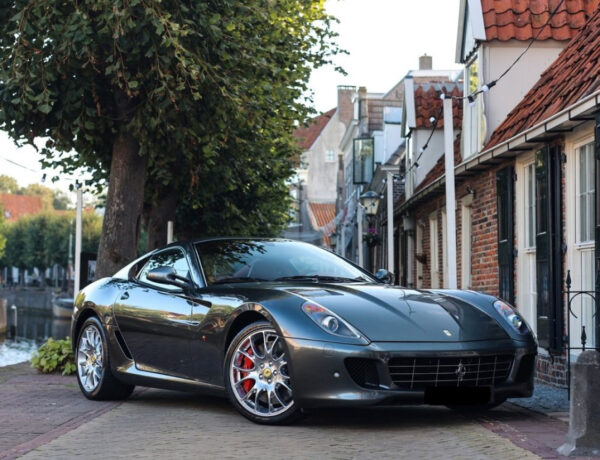 FERRARI 599 FIORANO