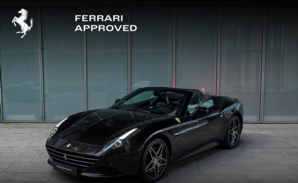FERRARI CALIFORNIA T
