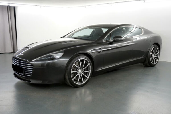 ASTON MARTIN RAPIDE