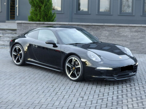PORSCHE 911 CARRERA COUPE