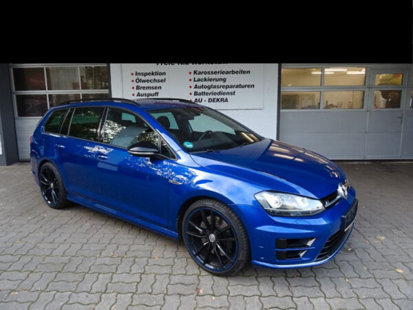 VOLKSWAGEN GOLF SW