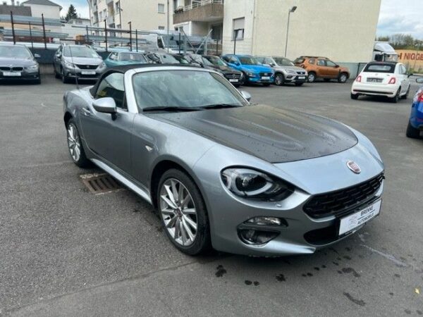 FIAT 124 SPIDER