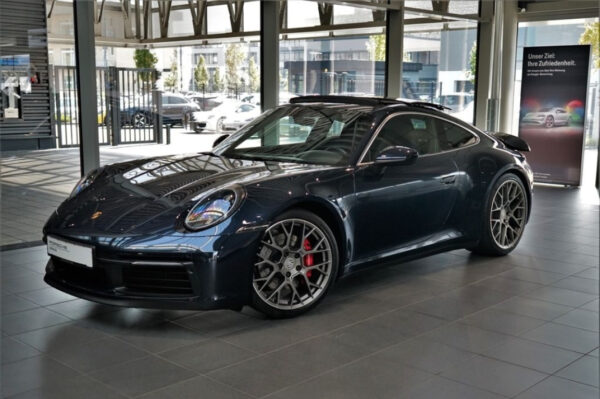 PORSCHE 911 CARRERA COUPE 992