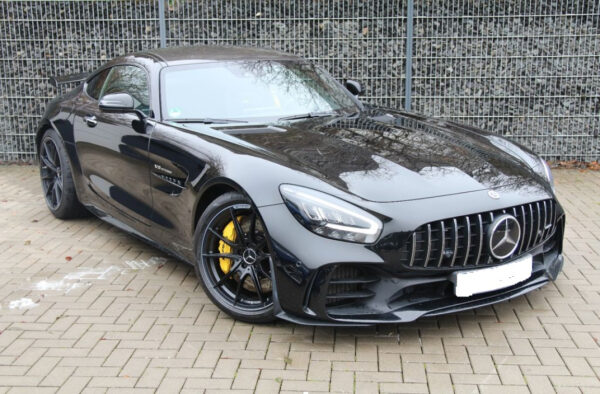 MERCEDES AMG GT COUPE
