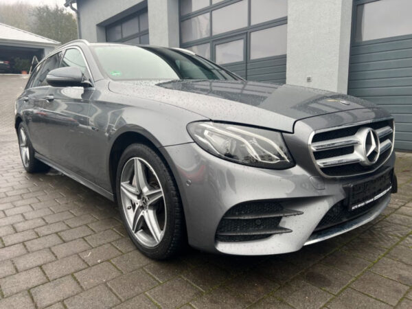 MERCEDES CLASSE E