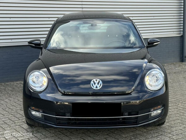 VOLKSWAGEN COCCINELLE