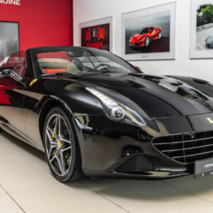 FERRARI CALIFORNIA T