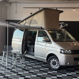 VOLKSWAGEN CALIFORNIA BEACH