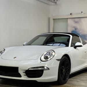 PORSCHE 911 TARGA