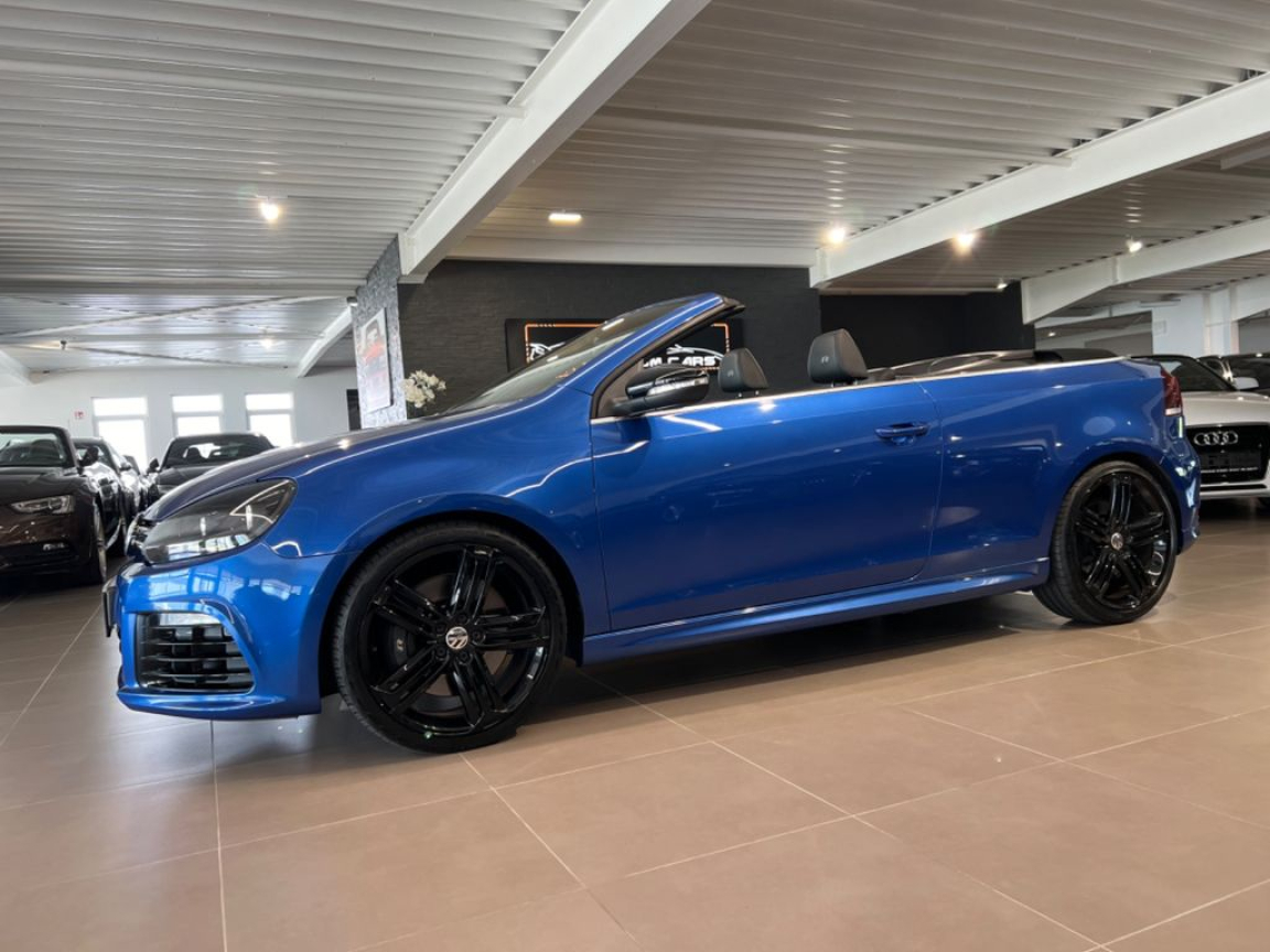 VOLKSWAGEN GOLF CABRIOLET