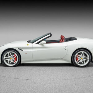 FERRARI CALIFORNIA T