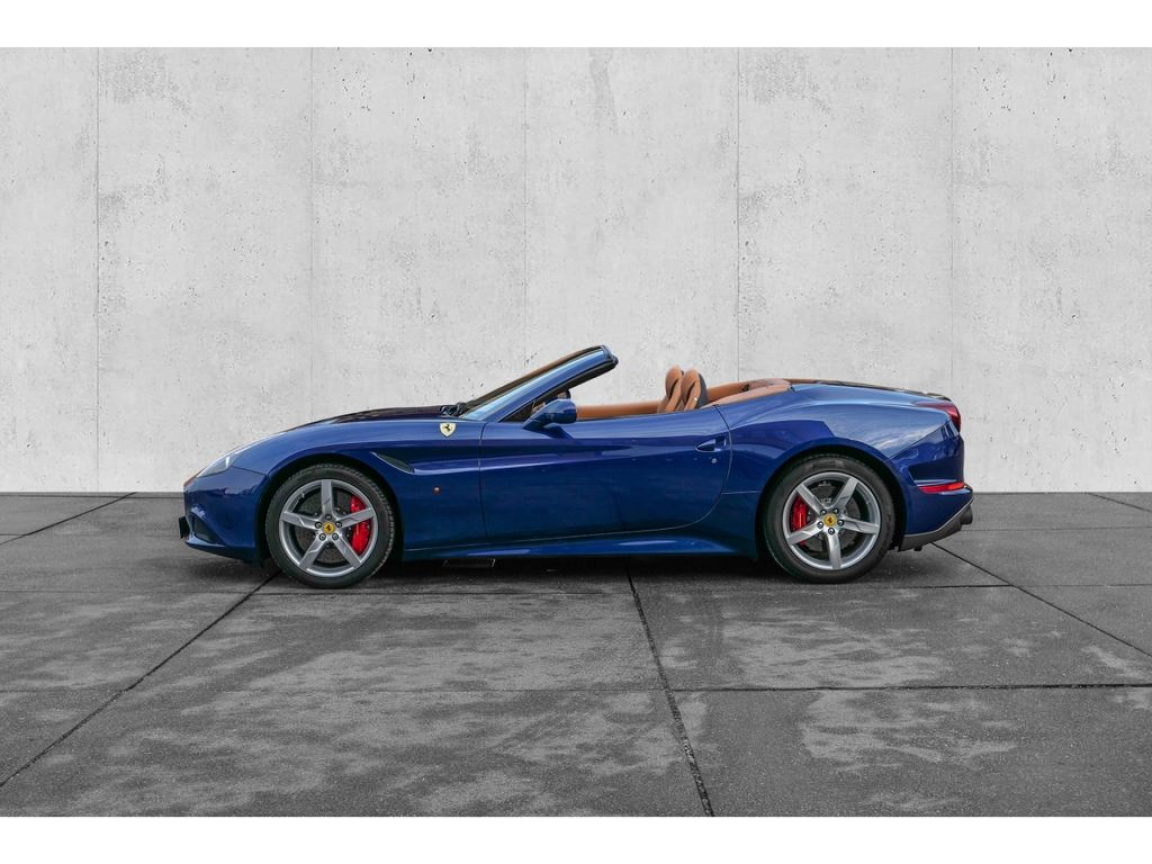FERRARI CALIFORNIA T