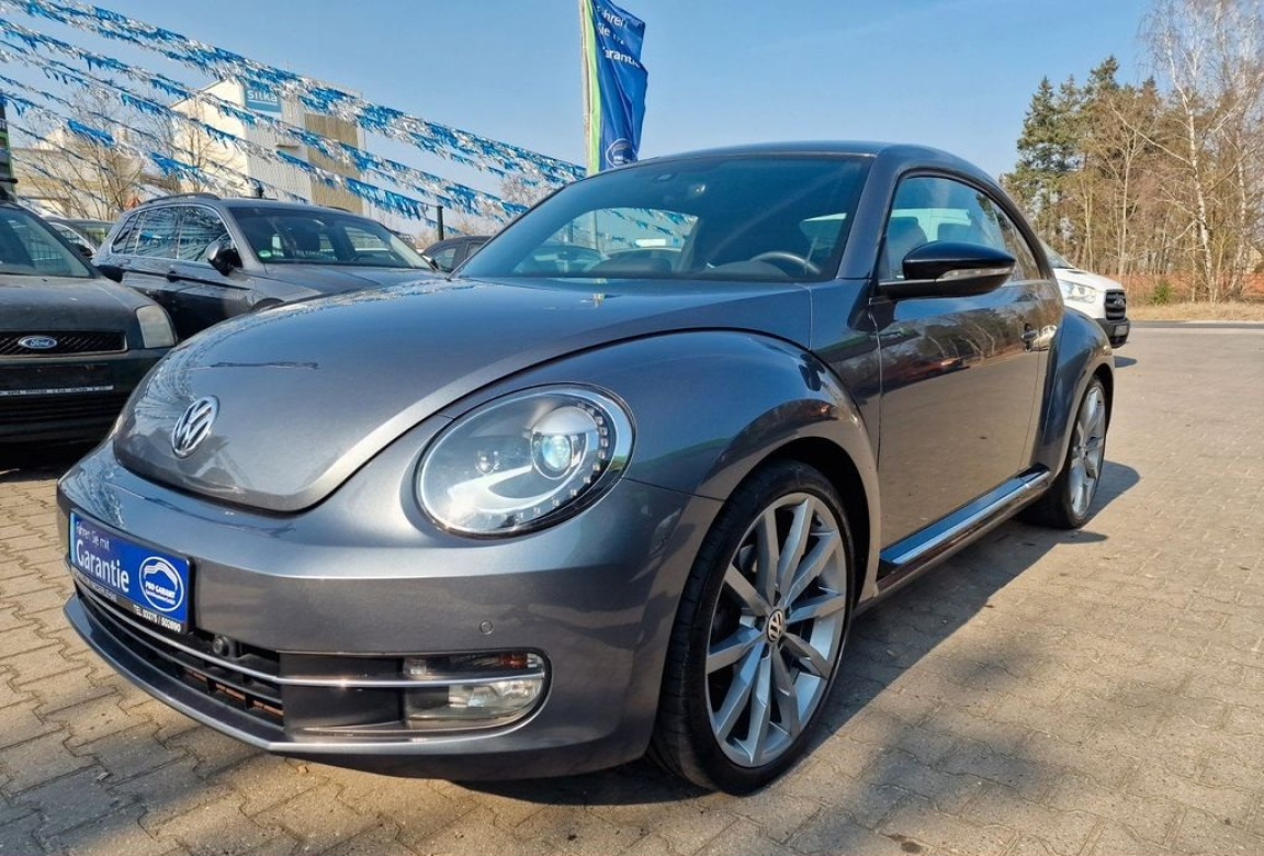 VOLKSWAGEN COCCINELLE