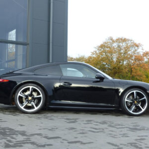 PORSCHE 911 CARRERA COUPE