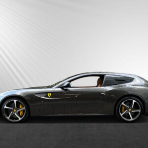 FERRARI FF