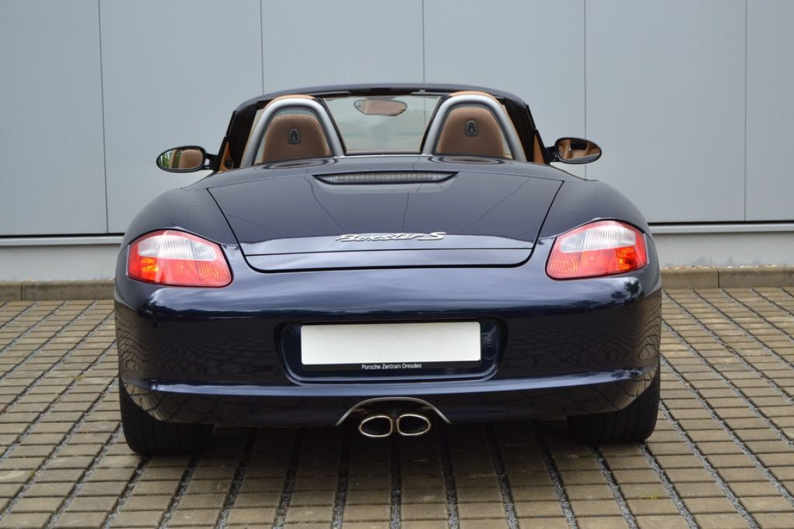 PORSCHE BOXSTER