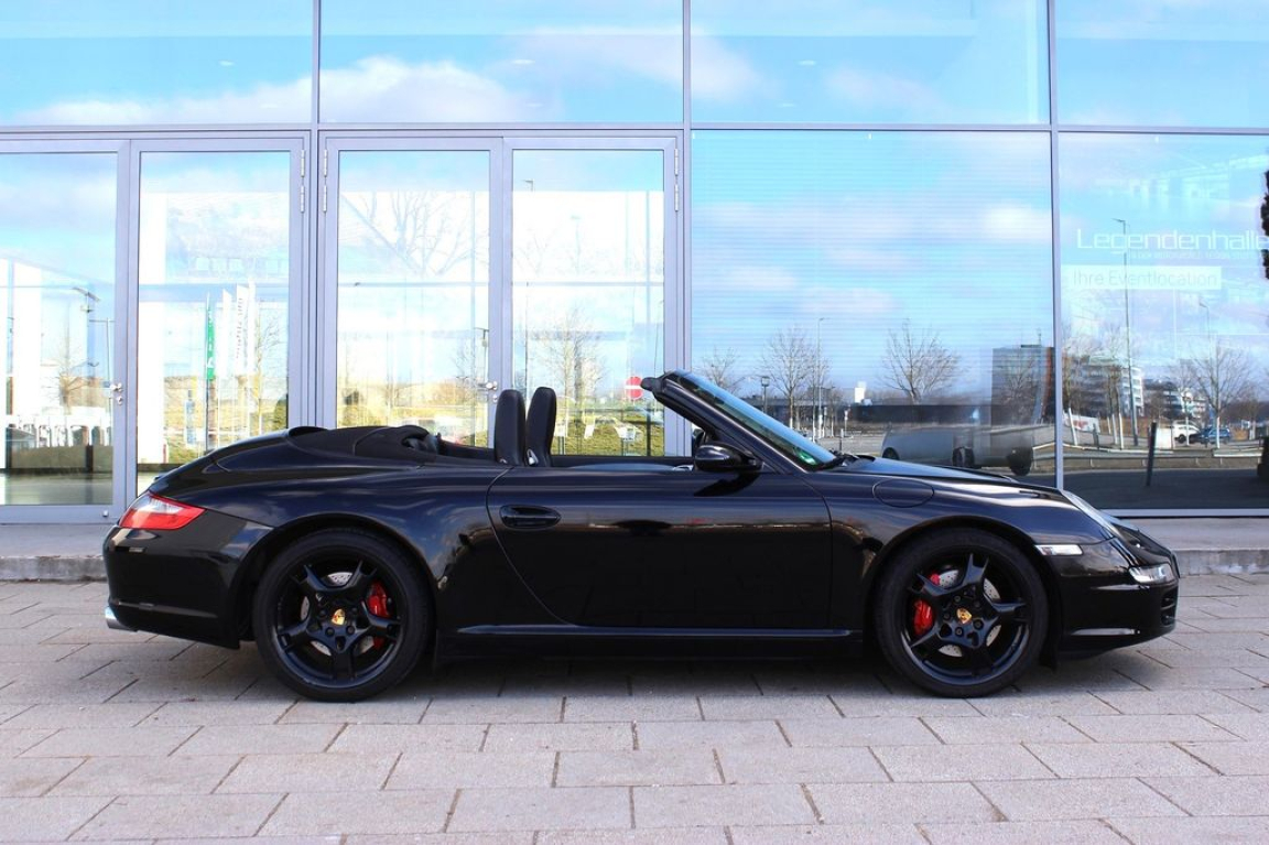 PORSCHE 911 CARRERA CABRIOLET 997