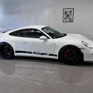 PORSCHE 911 GT3
