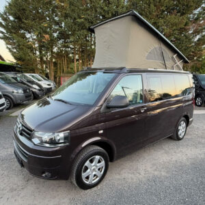 VOLKSWAGEN CALIFORNIA BEACH