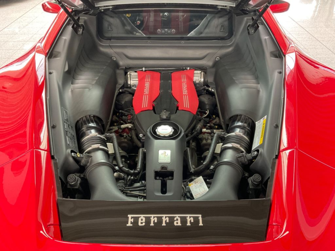 FERRARI 488 GTB