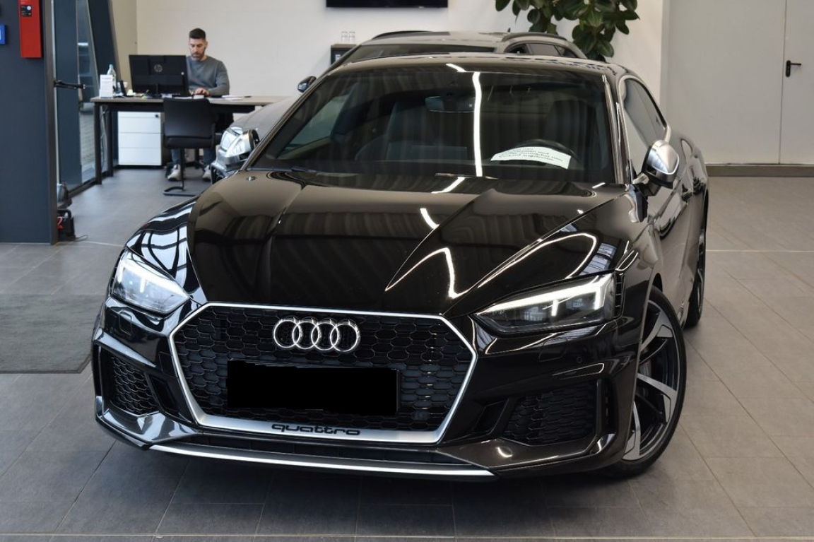AUDI RS5
