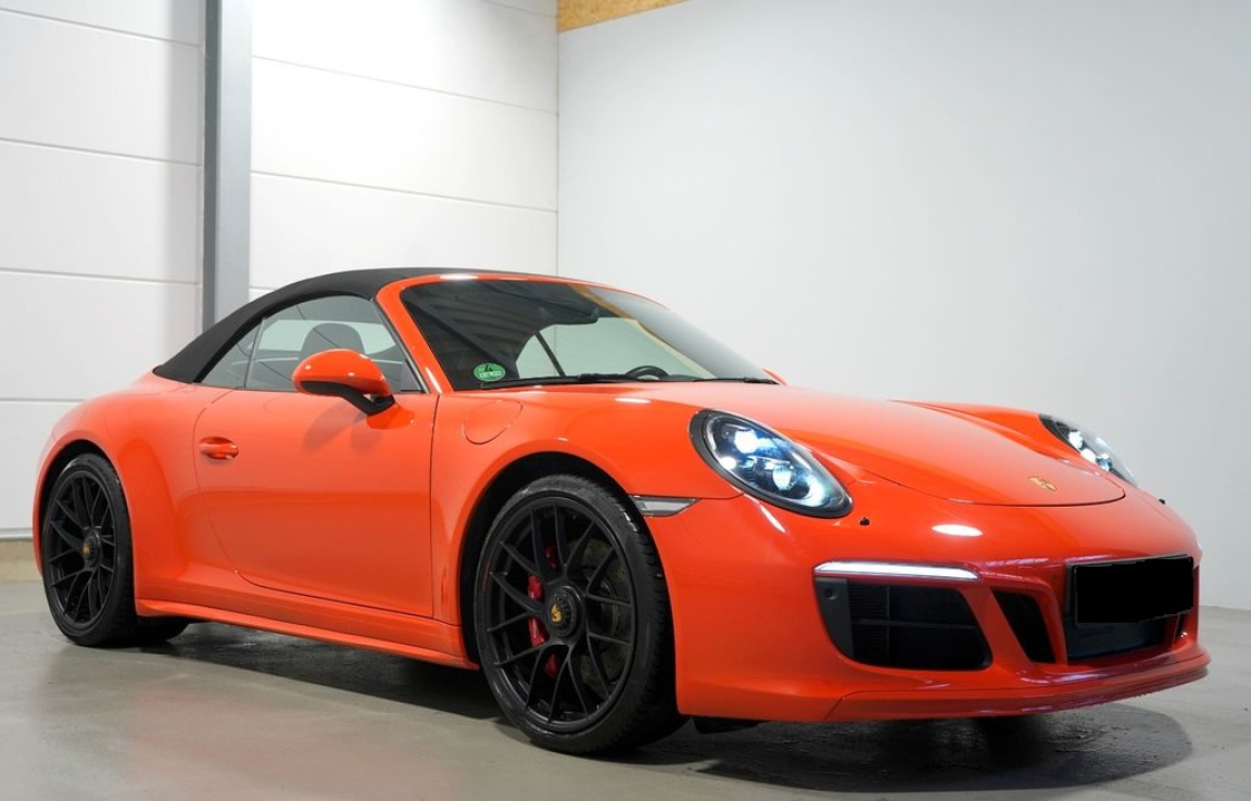 PORSCHE 911 CARRERA CABRIOLET