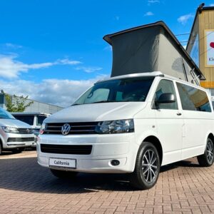 VOLKSWAGEN CALIFORNIA BEACH