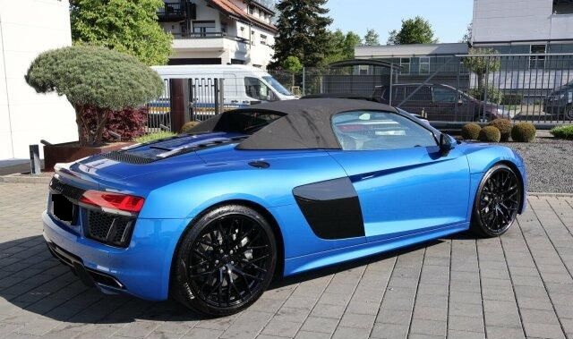 AUDI R8 SPYDER