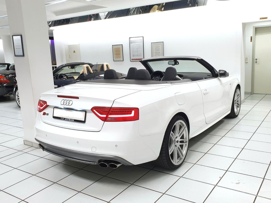 AUDI S5 CABRIOLET
