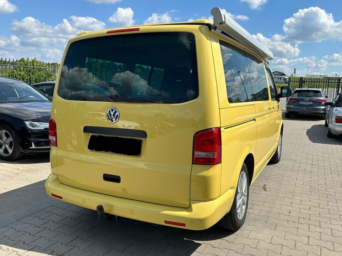 VOLKSWAGEN CALIFORNIA BEACH