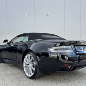 ASTON MARTIN DB9