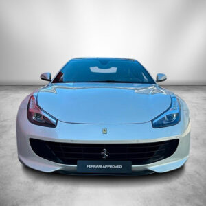 FERRARI GTC4 LUSSO
